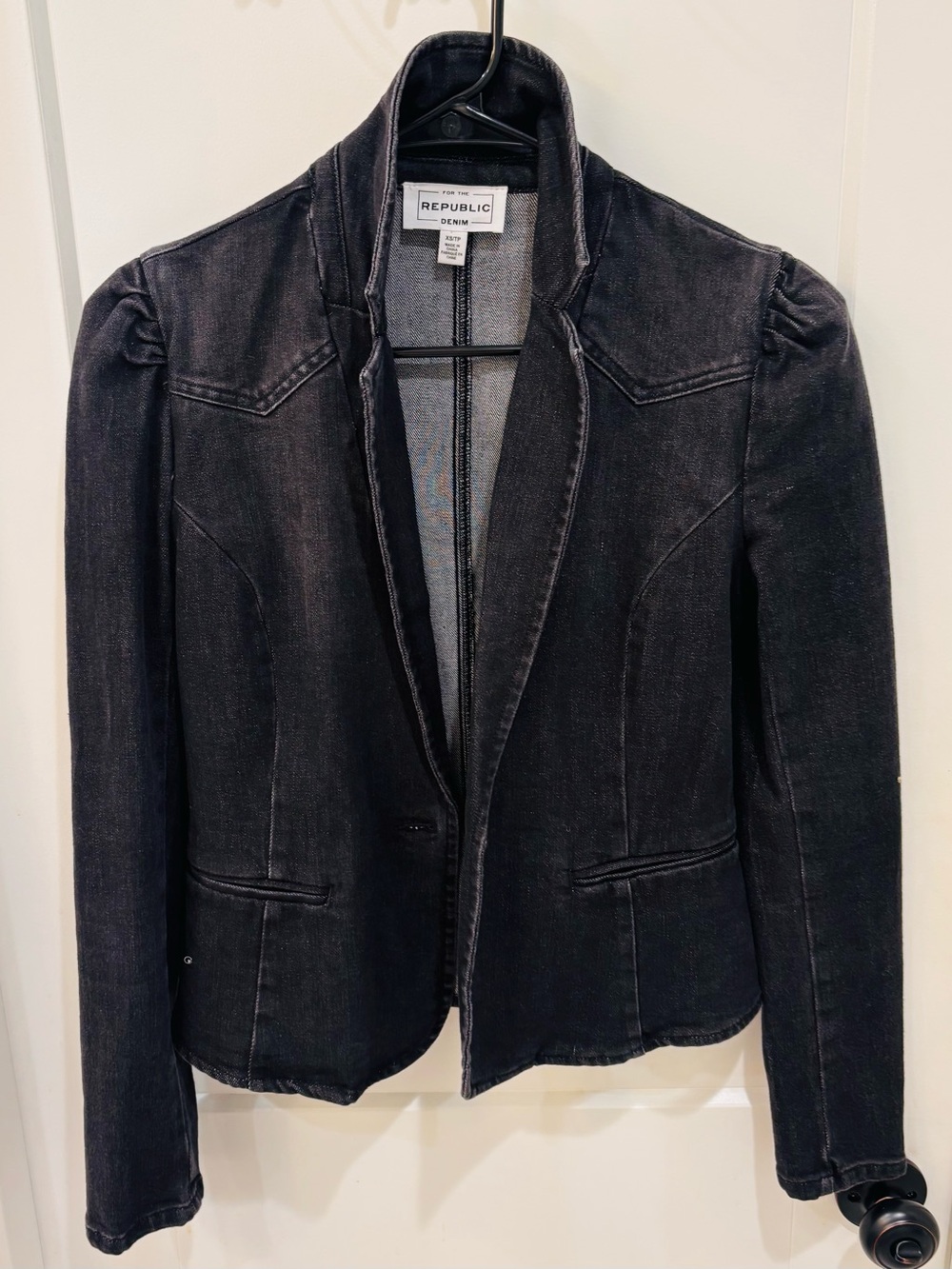 For The Republic Charcoal Denim Blazer Jacket. Size X-Small